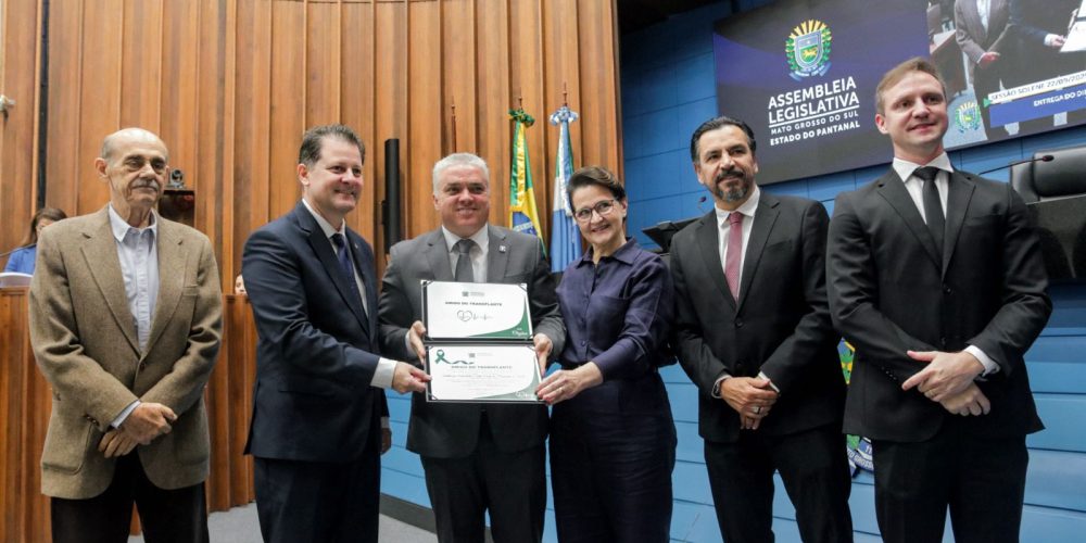 Hospital Adventista do Pênfigo recebe Honra ao Mérito Legislativo pela realização de transplantes